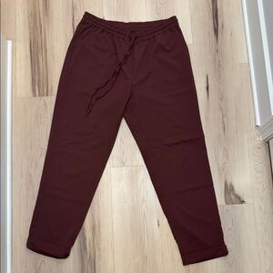 Daily Ritual women’s woven twill cuff pant